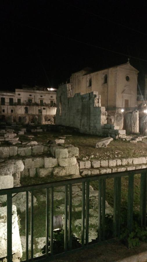 Ferienwohnung Strada Del Corso Da Alberto Avola Exterior foto